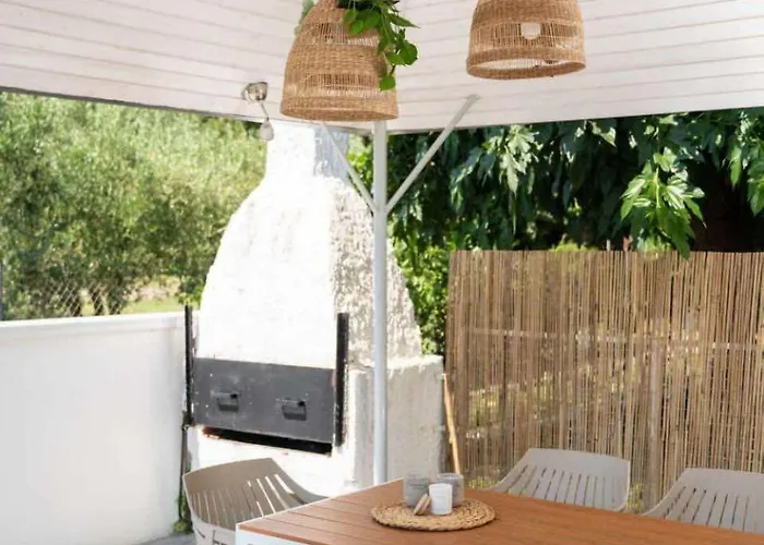 Olympian Case de vacanță